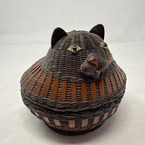 VTG Whimisical Woven Bamboo Cat Basket Boho Folk Art Trinket With Lid